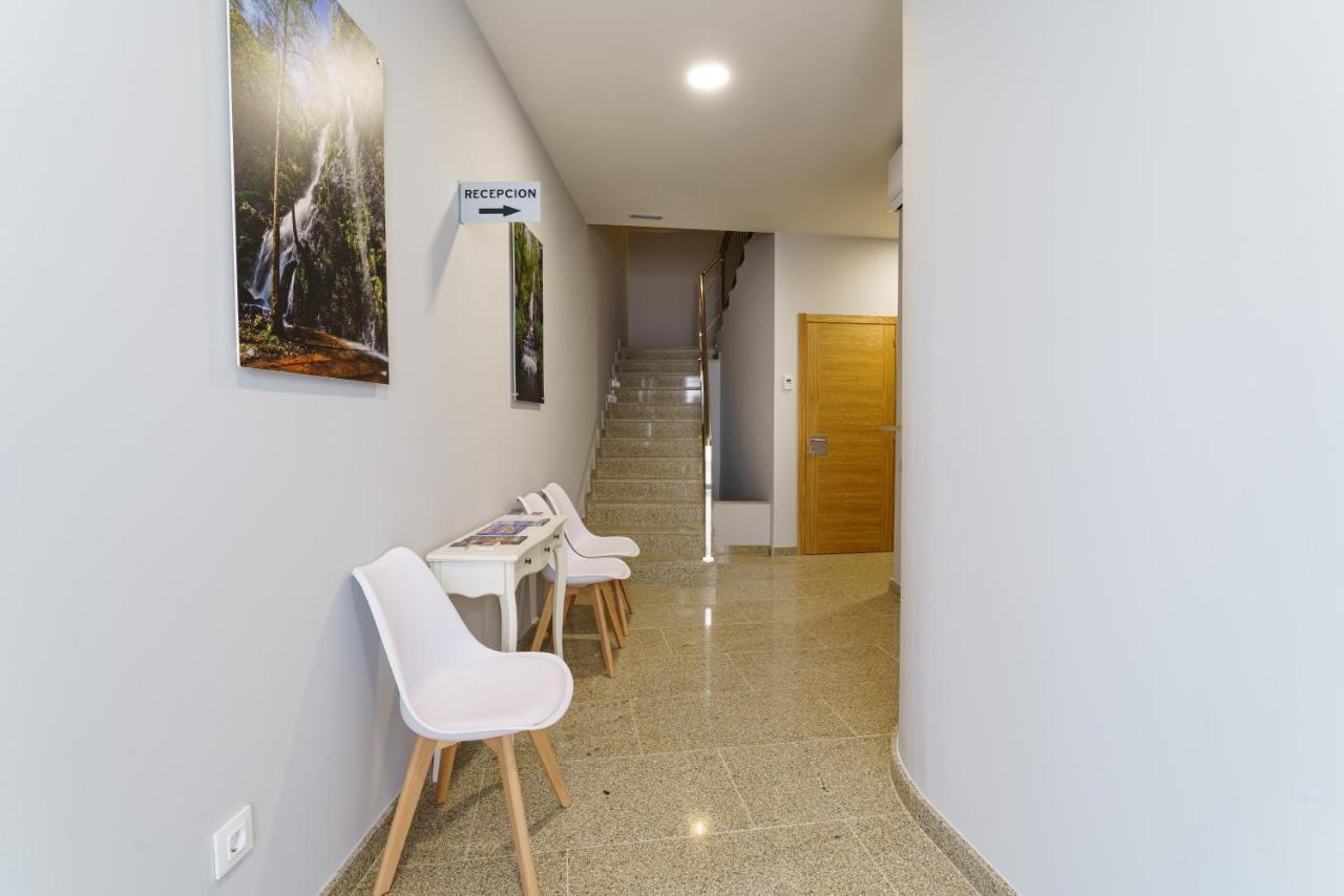 Pension Casa Elena *** Arzúa Exteriör bild